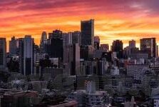 qvod快播伦理-伦理视角下的Qvod快播，科技与道德的交织
